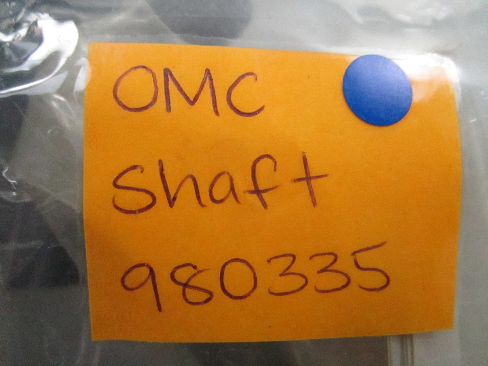 *NEW OEM* 0810 OMC Johnson Evinrude Shaft 980335 0980335