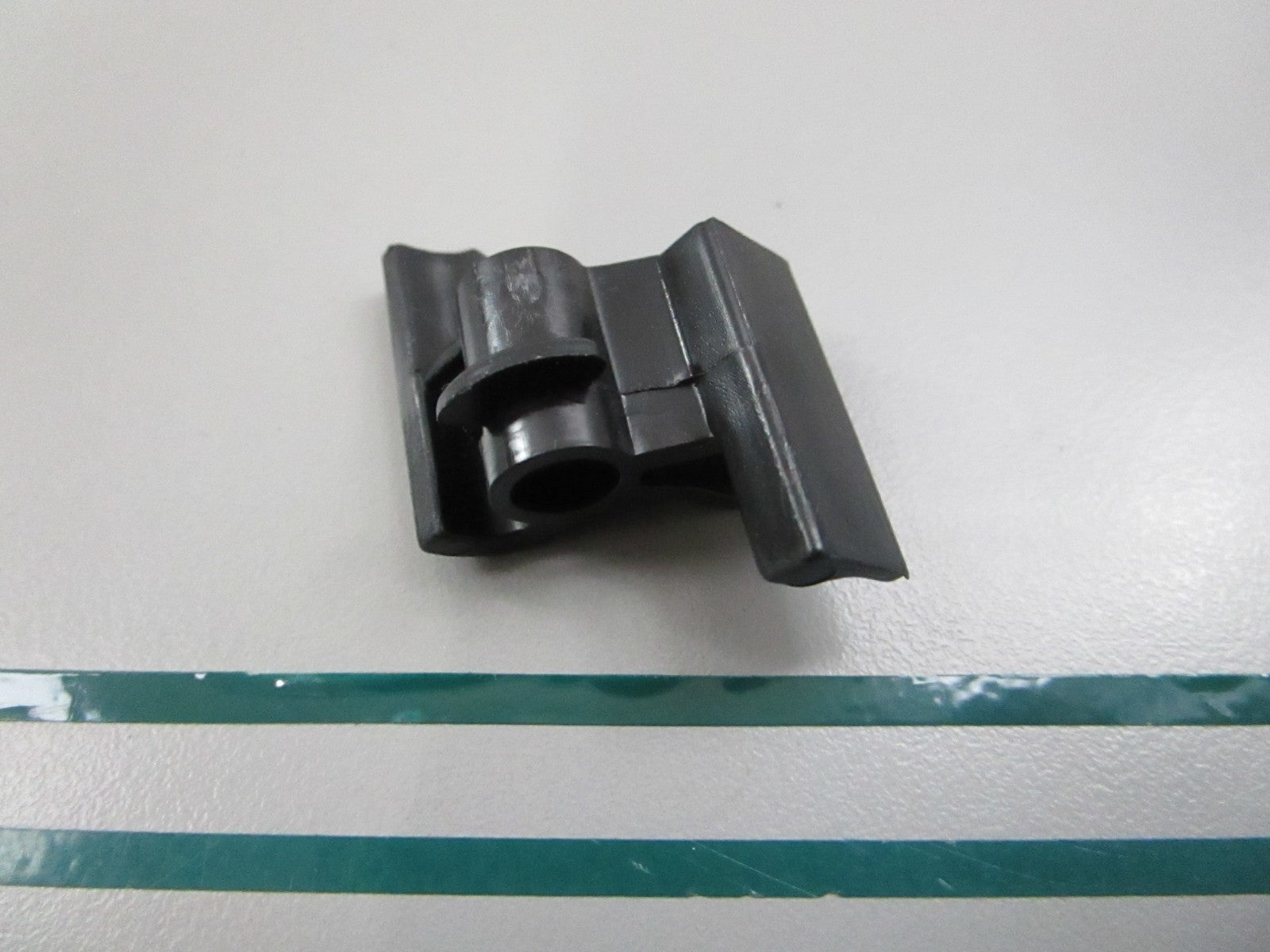Frigidaire NEW OEM Open Lever 5304519342 Range Oven Microwave Latch 0810