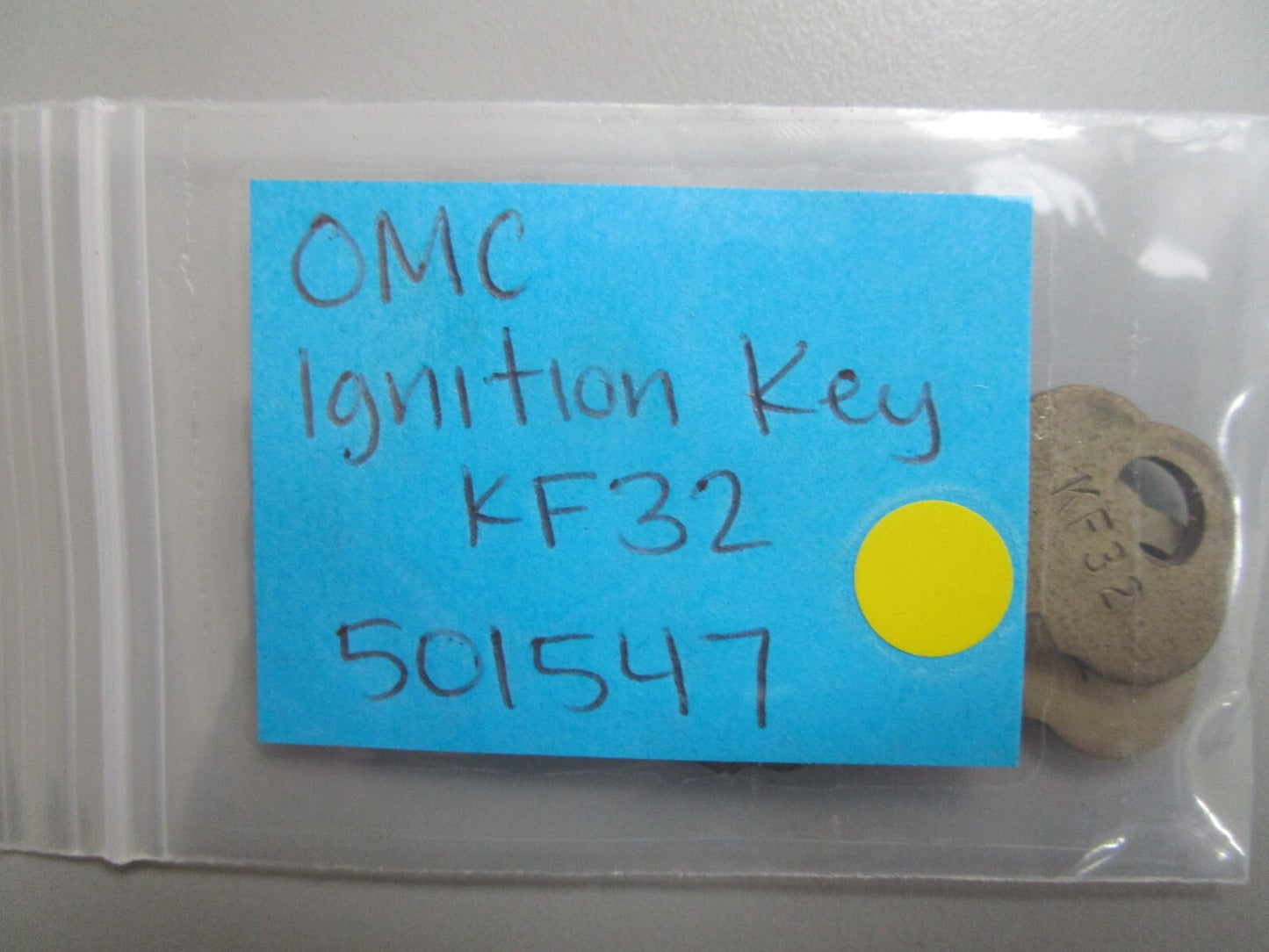 *NEW OEM* 0810 OMC Johnson Evinrude Ignition Key KF32 501547 0501547