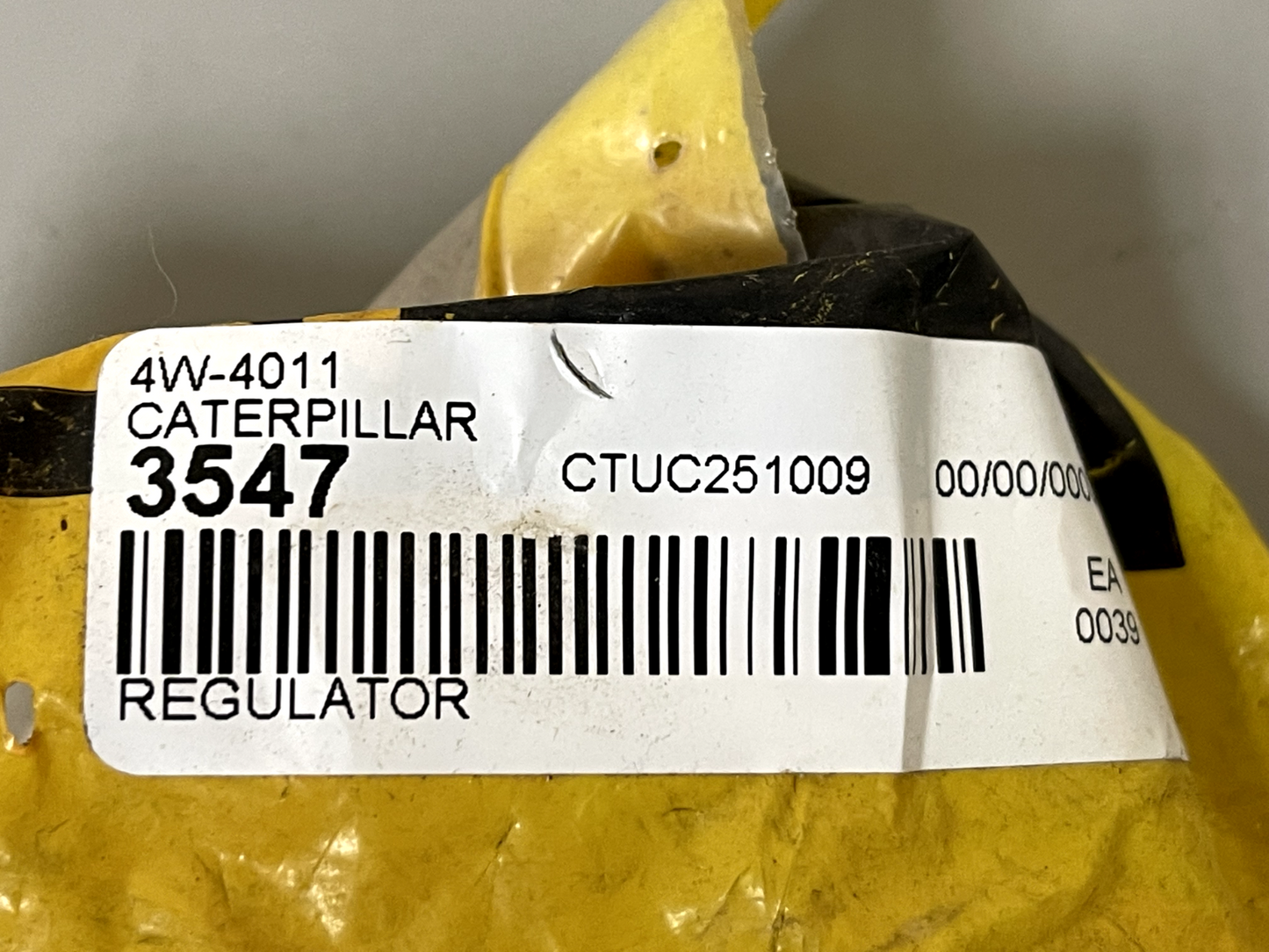 *NEW OEM* 0670 Caterpillar Thermostat Regulator 1209453 120-9453