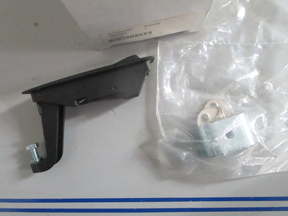 NEW OEM GM29980 Kohler Latch 0820