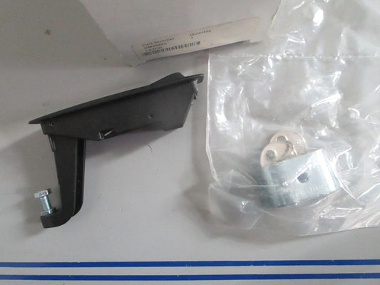 NEW OEM GM29980 Kohler Latch 0820