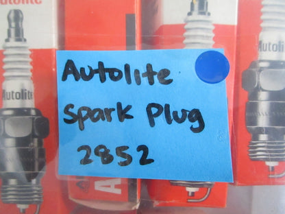 NEW OEM (LOT OF 10) 2852 Autolite Spark Plug 0820