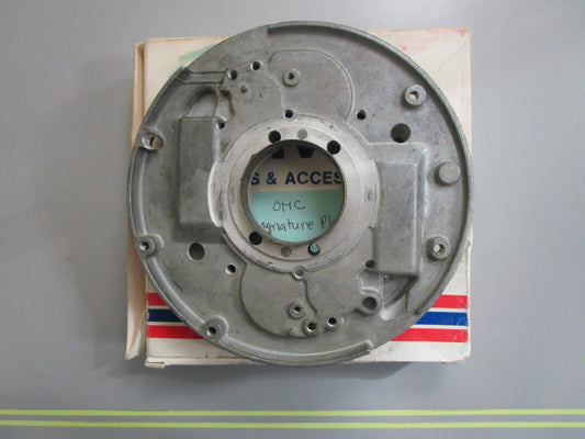 *NEW OEM* 0820 OMC Johnson Evinrude Armature Plate 584810 0584810