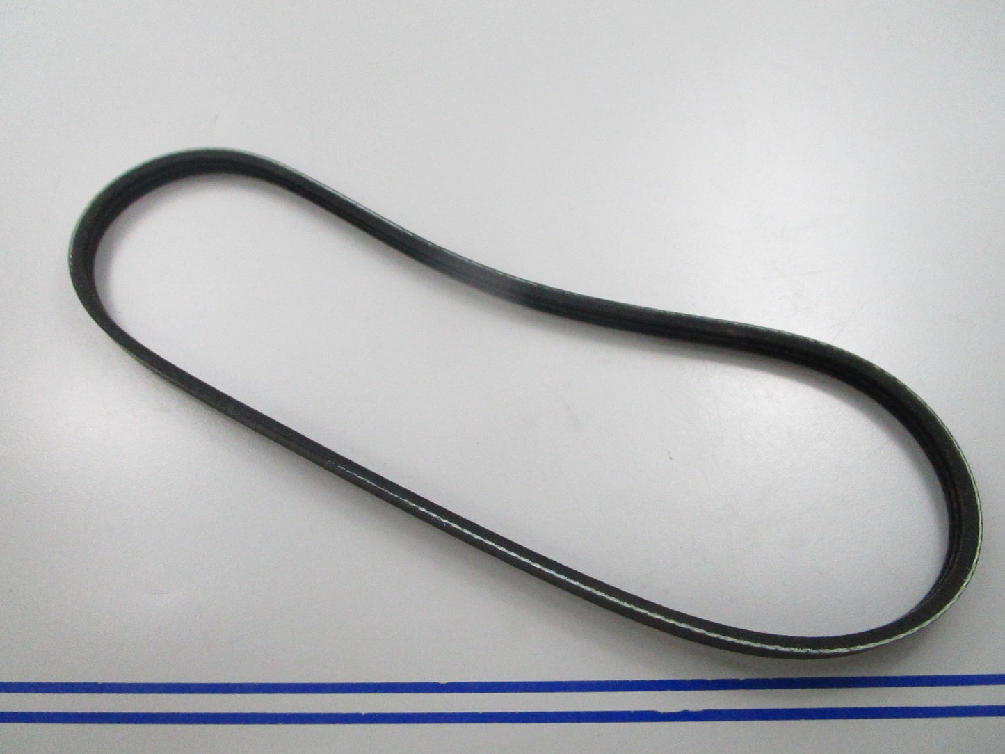 NEW K030295 Gates Micro-V Serpentine Belt 0810