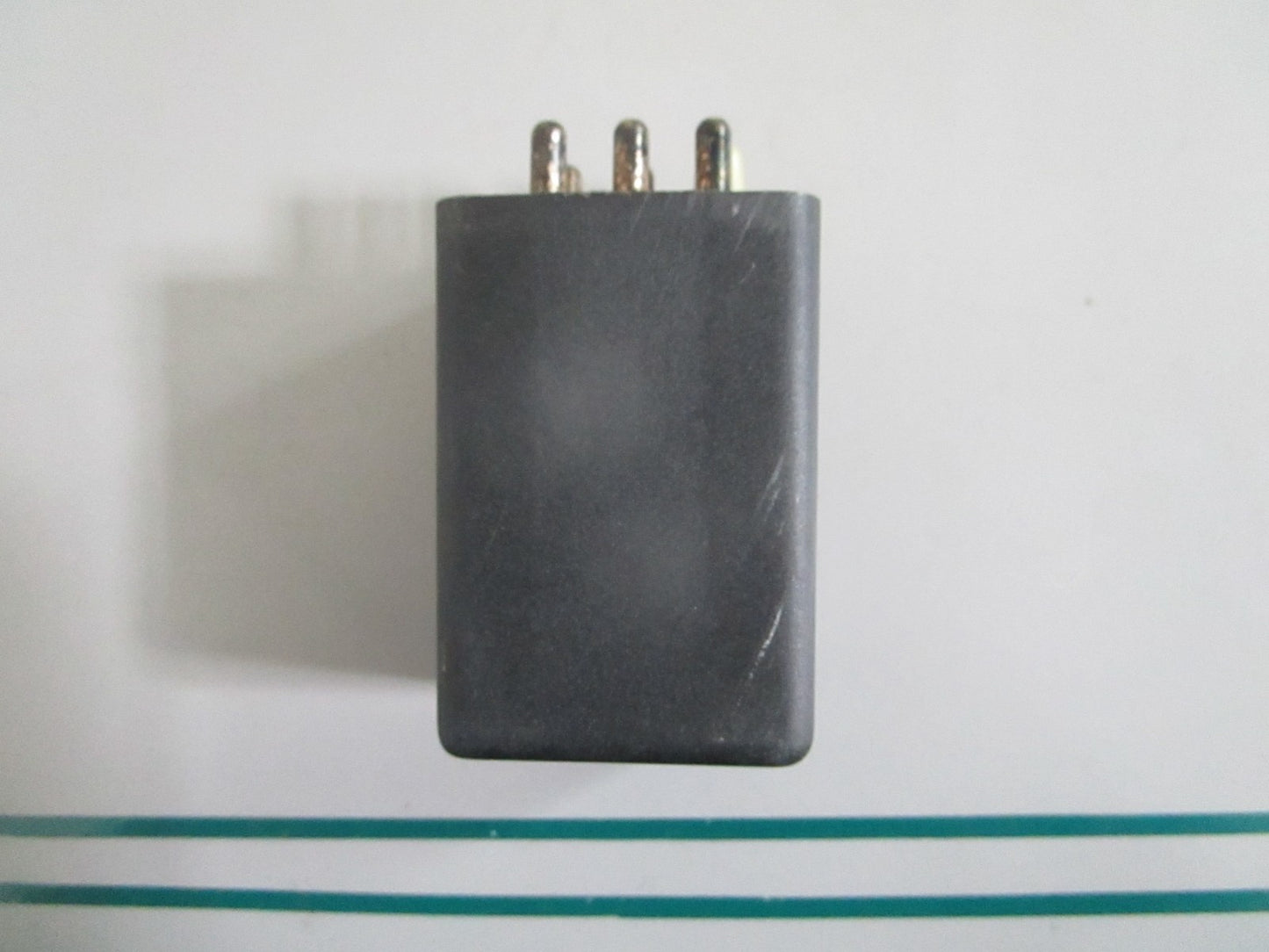 NEW OEM 0015450605 Mercedes-Benz Fuel Pump Relay 0820