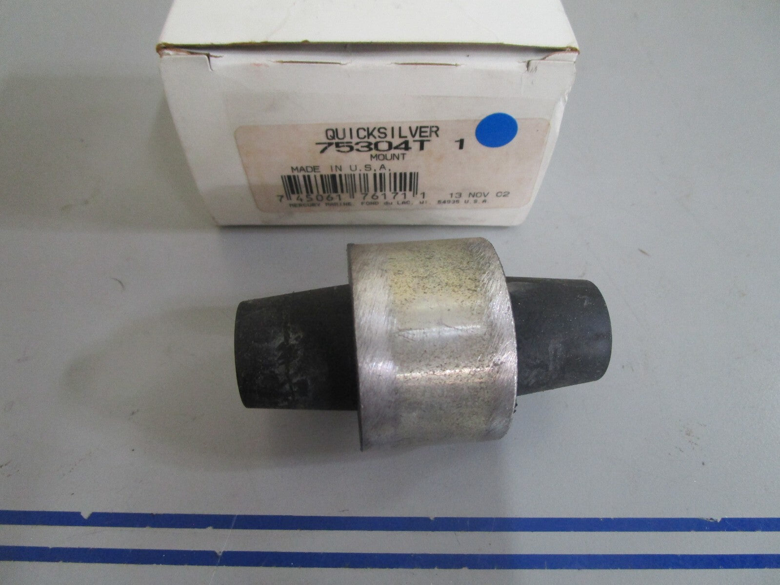 *NEW OEM* 0820 Mercury Quicksilver Mount 75304T1
