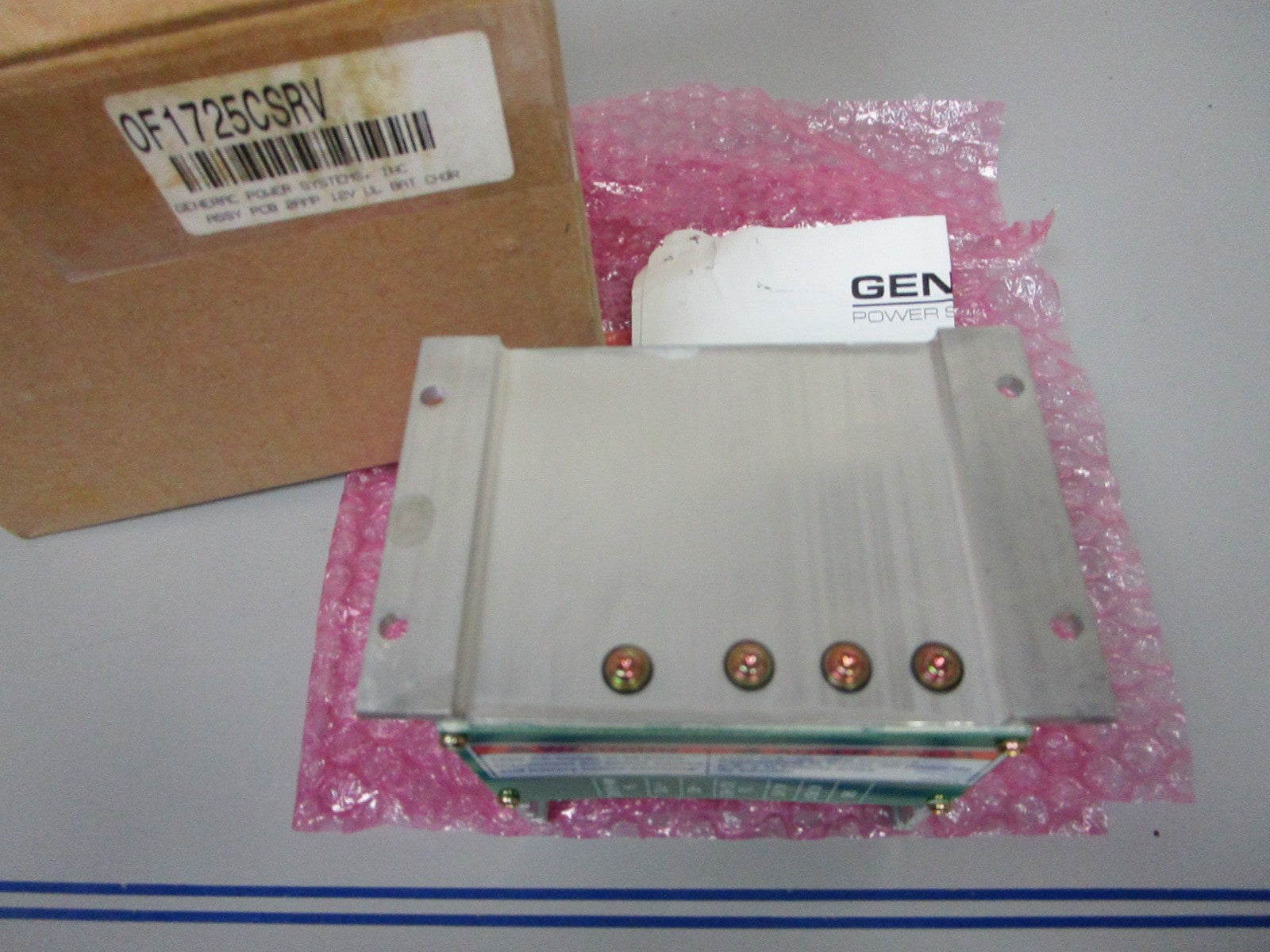 *NEW OEM* 0720 Generac PCB 2 AMP 12 V  Battery Charger 0F1725CSRV