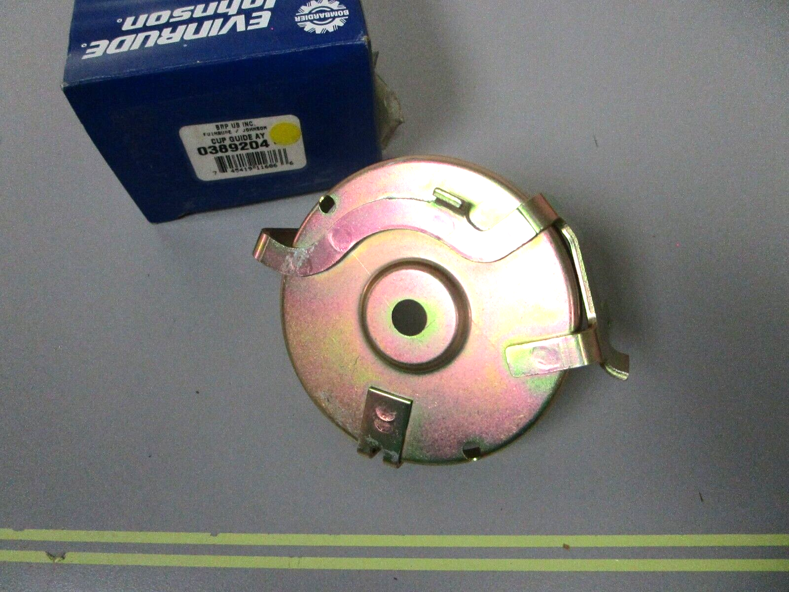 *NEW OEM* 0720 OMC Johnson Evinrude Cup Guide Assembly 389204 0389204