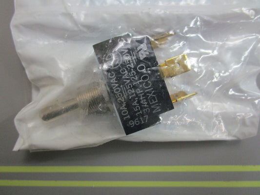 *NEW OEM* 0810 OMC Johnson Evinrude Switch 502421 0502421