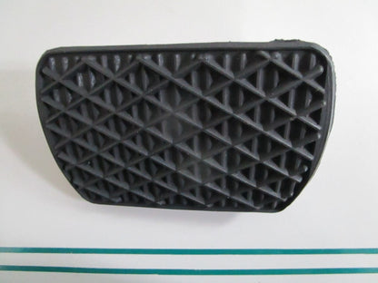 NEW OEM 1232910082 Mercedes-Benz Brake Pedal Pad 0820
