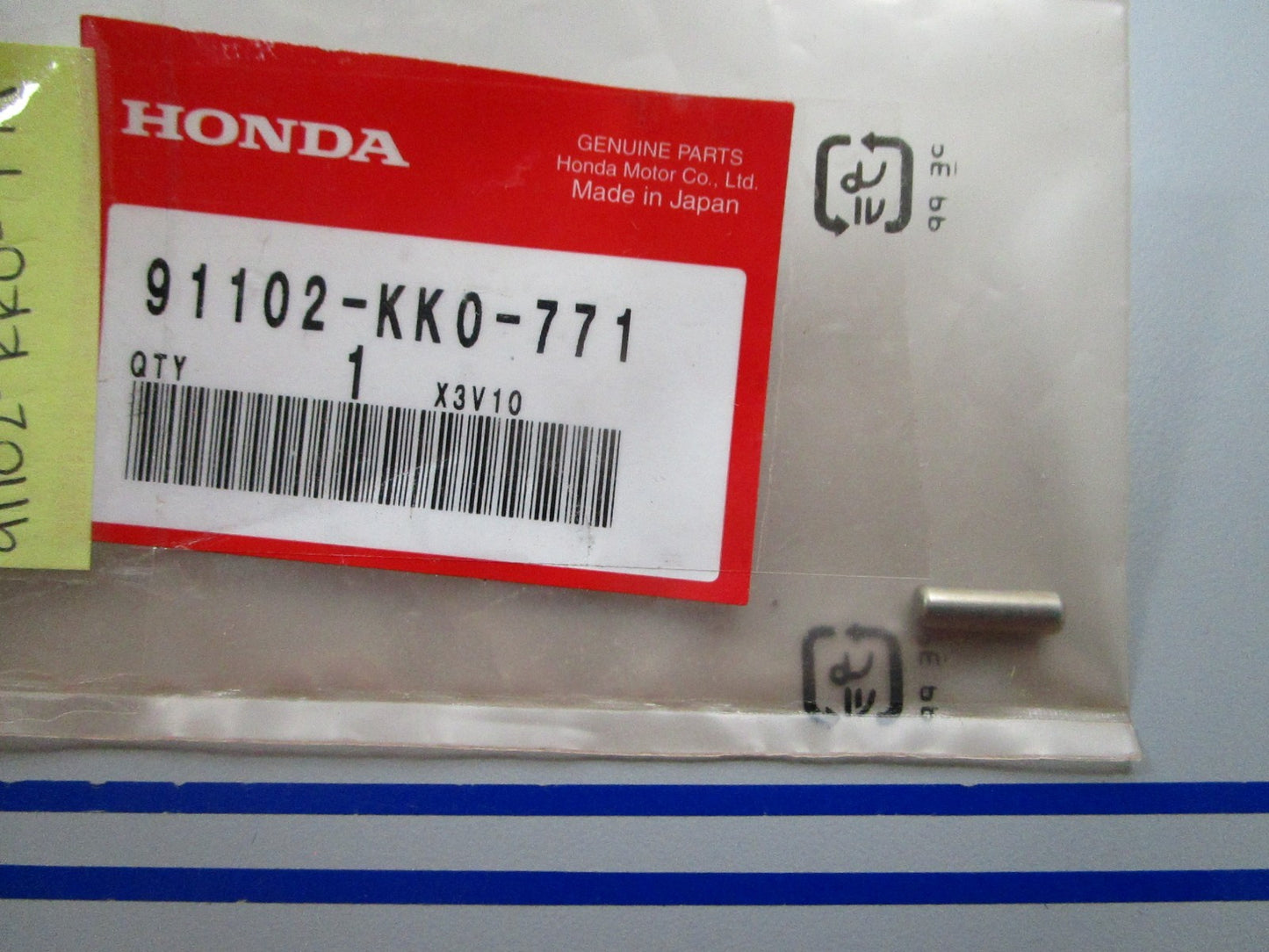 NEW OEM 91102-KK0-771 Honda Roller 0810