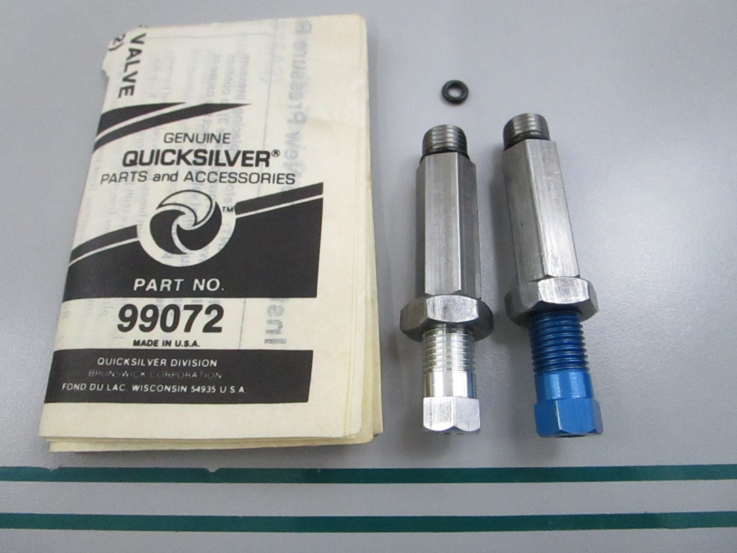 NEW OEM 99072 Mercury Quicksilver Valve Kit 0810