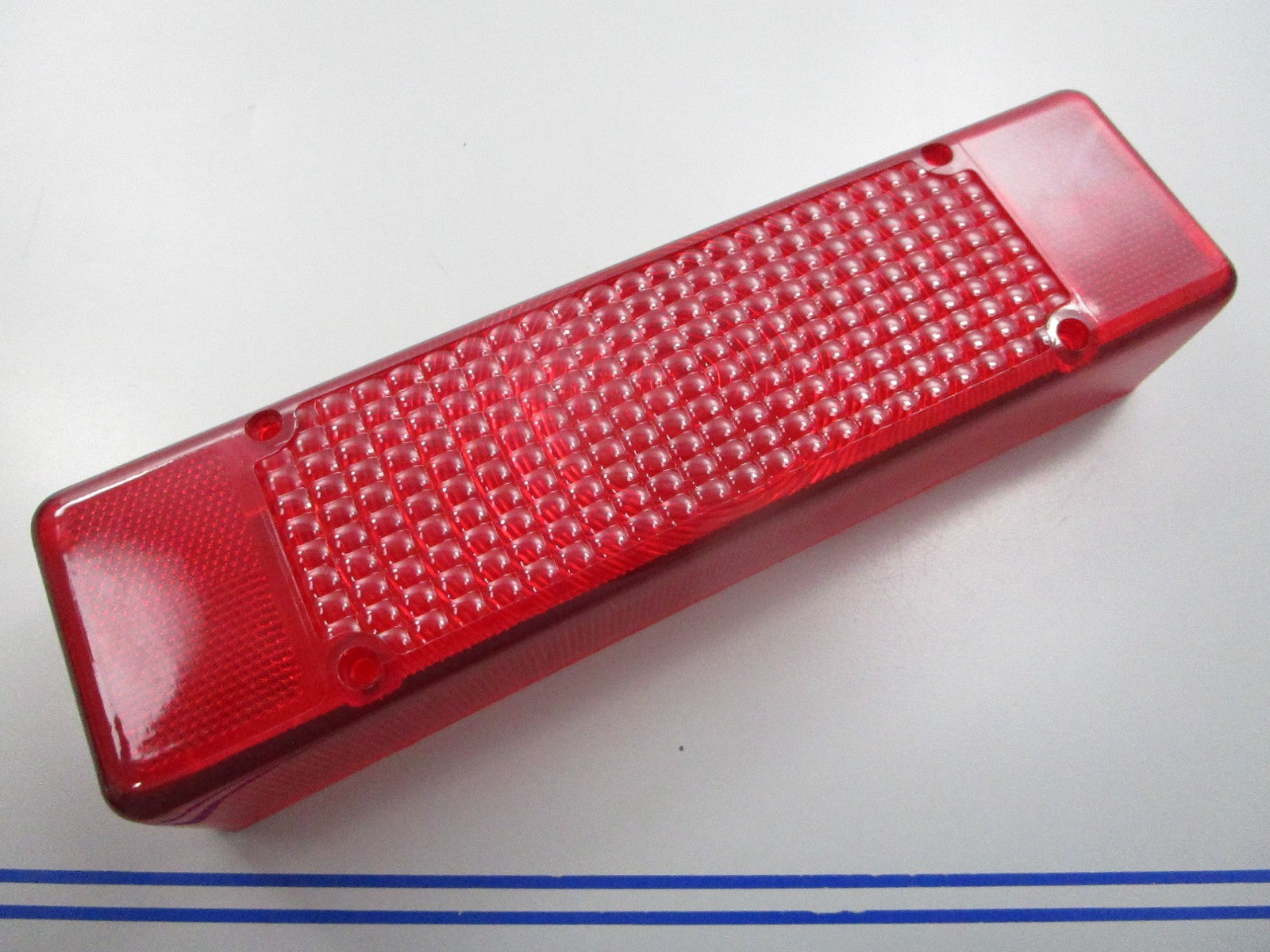 NEW 01-104-18 Replaces: Yamaha 8K4-84721-00-00 SPI Tail Light Lens 0810