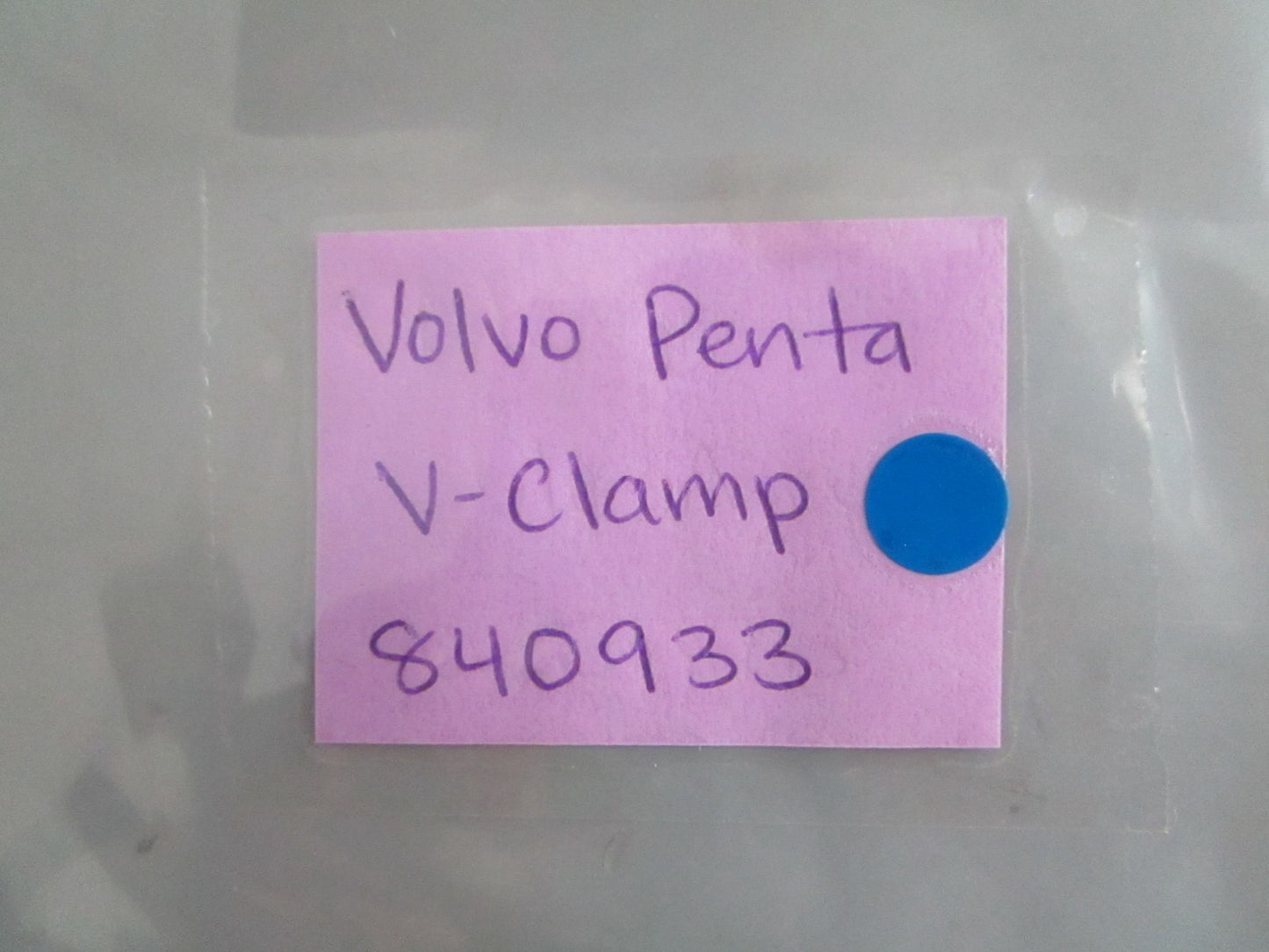 NEW OEM Volvo Penta 840933 V-Clamp 0820