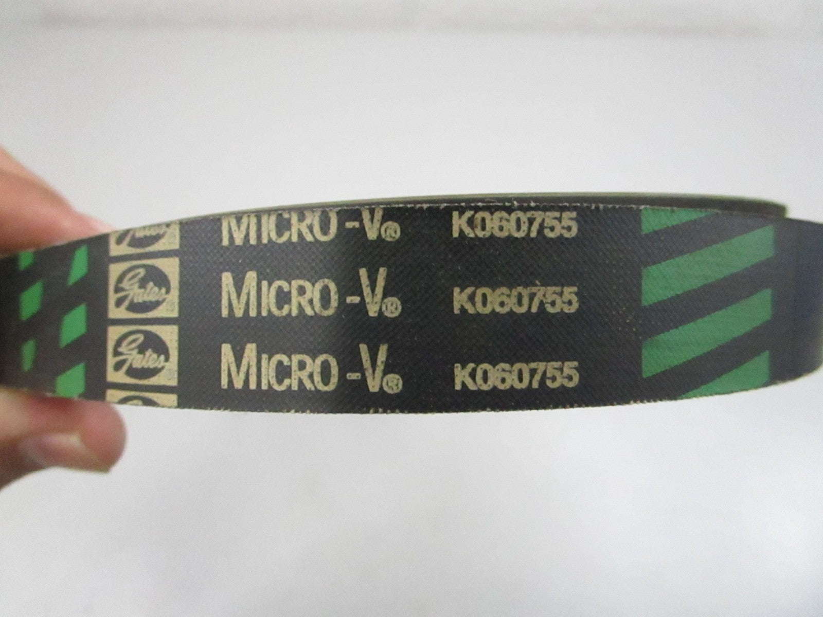 Gates K060755 Micro-V Serpentine Belt 6-Rib 75.49in NEW 0810