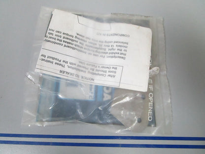 *NEW OEM* 0810 Mercury Quicksilver Steering Tab Kit 821077A1