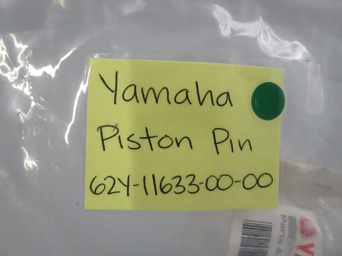 NEW OEM (LOT OF 2) 62Y-11633-00-00 Yamaha Piston Pin 0810