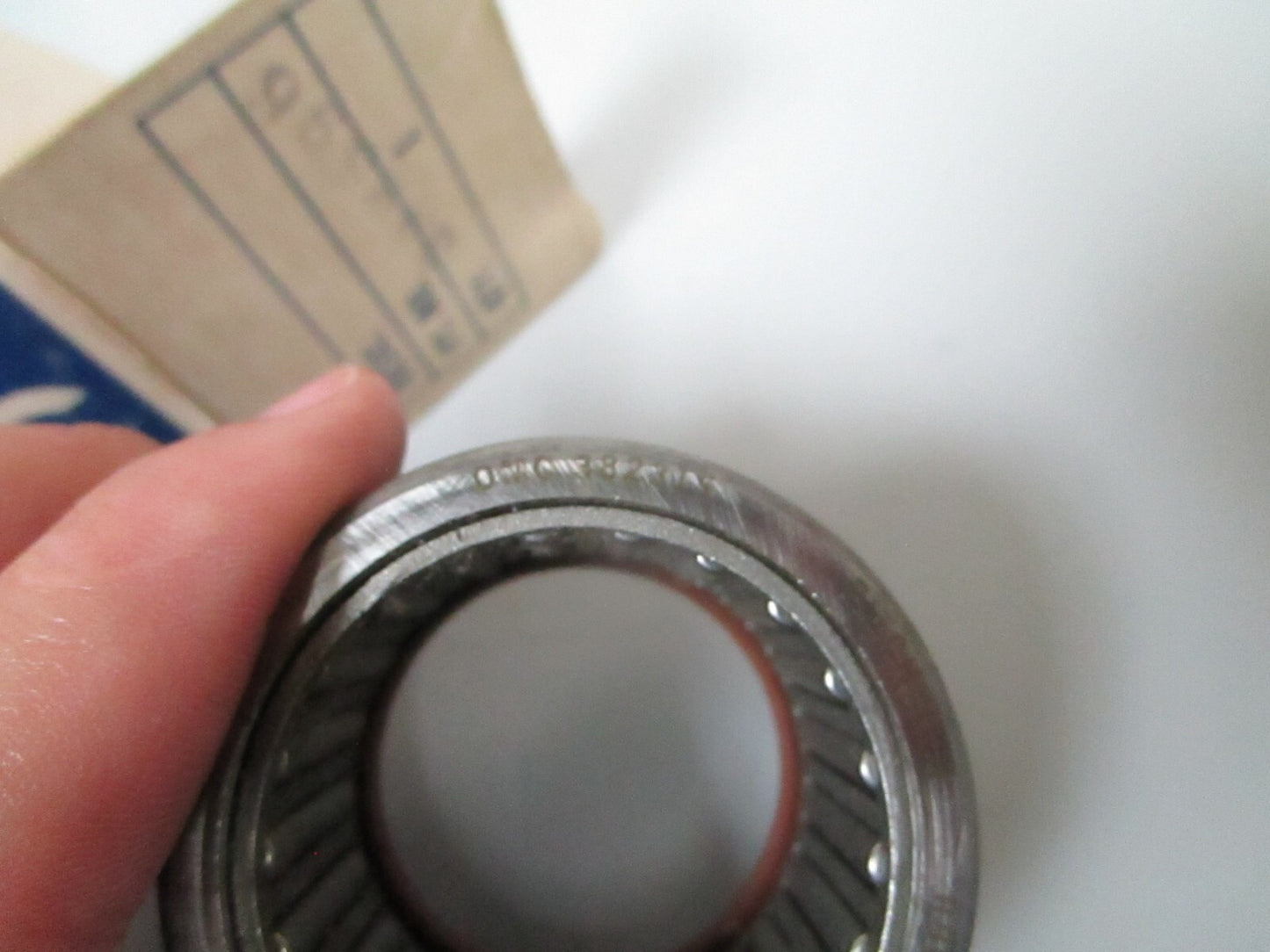 *NEW OEM* 0810 OMC Johnson Evinrude Bearing 382596 0382596