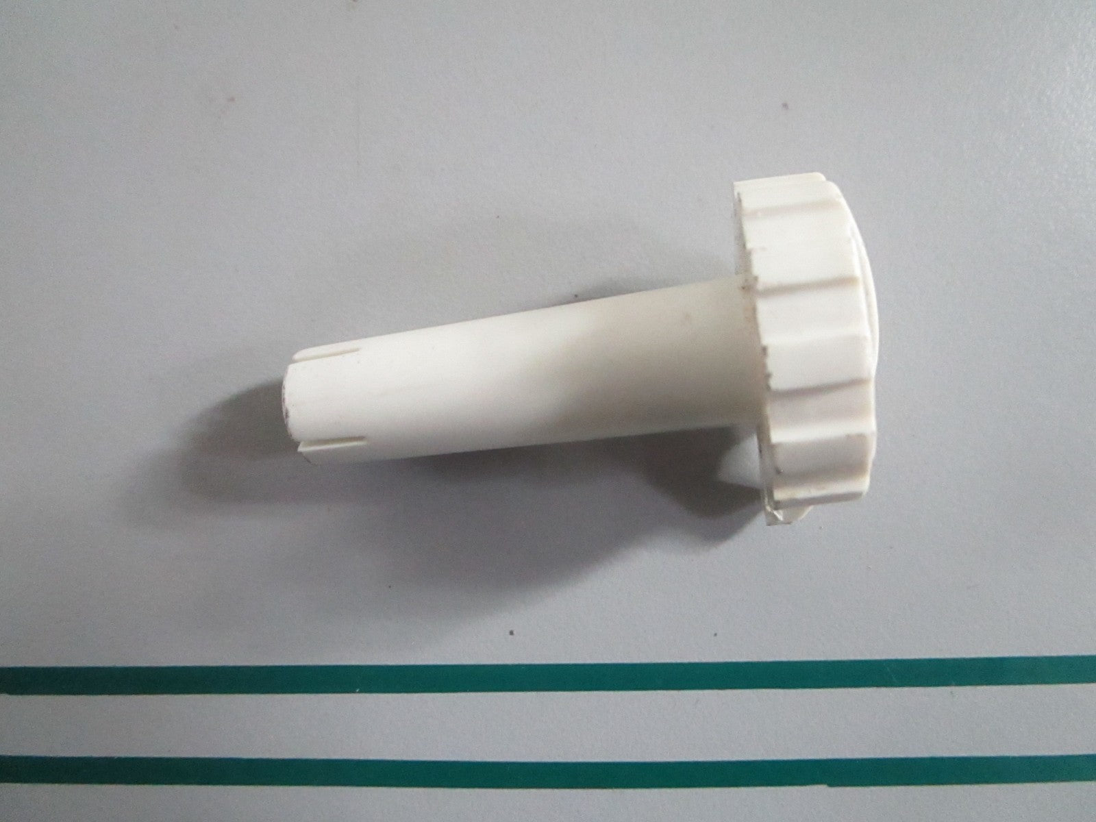 NEW OEM 207110 0207110 OMC Johnson Evinrude Slow Speed Adjustment Knob 0820