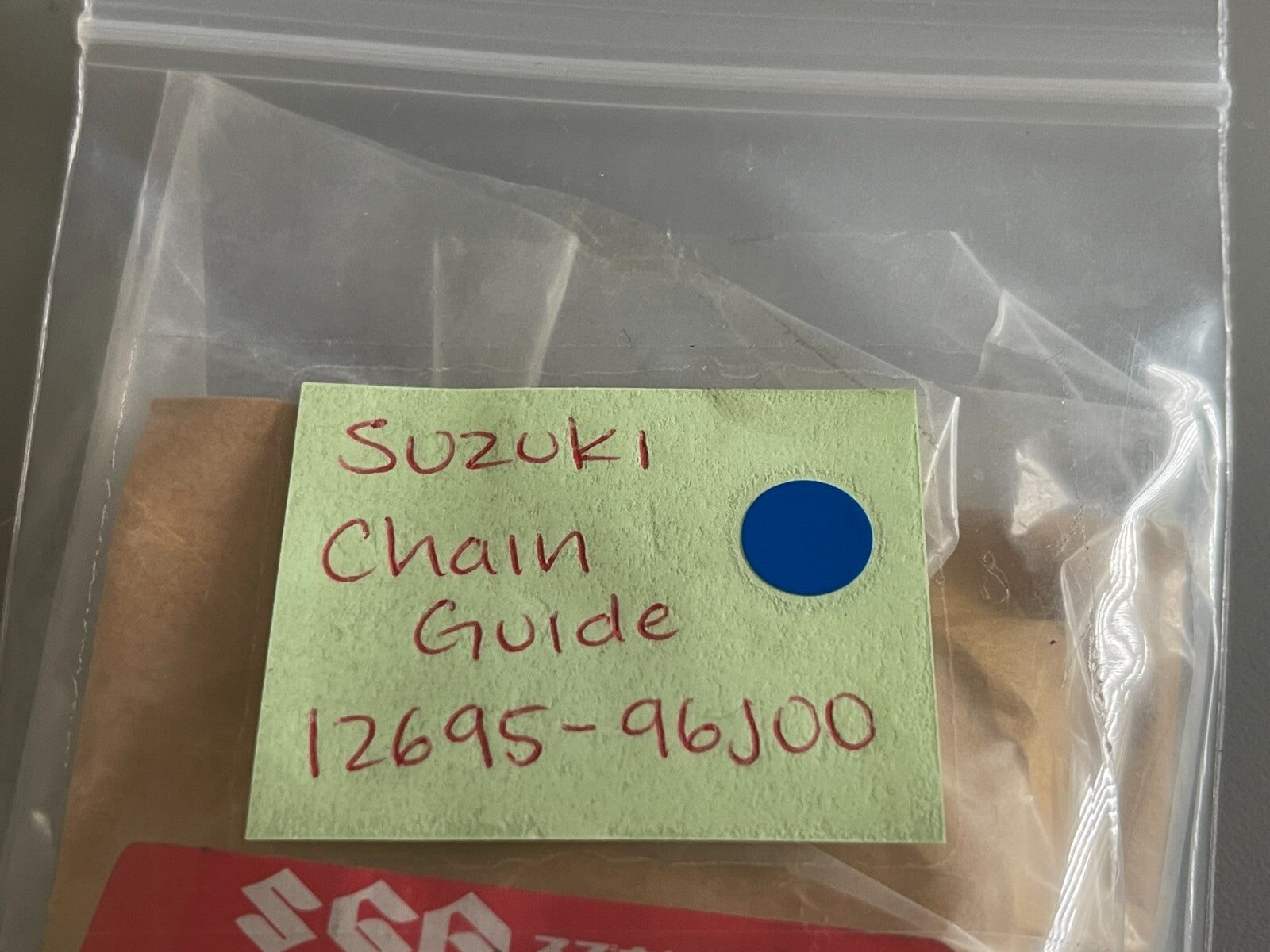 *NEW OEM* 0720 Suzuki Chain Guide 12695-96J00