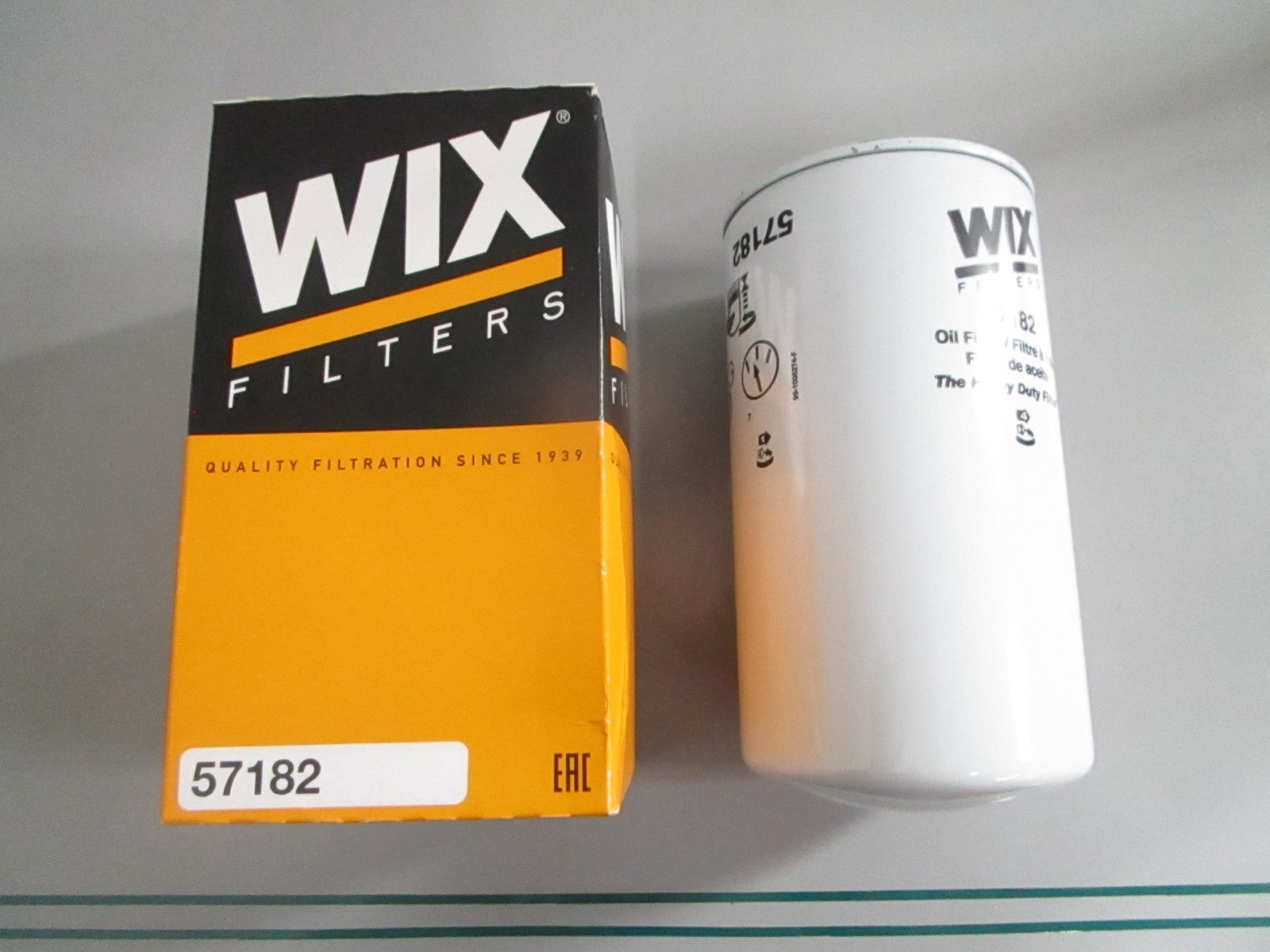 NEW OEM 57182 Wix Oil Filter 0820