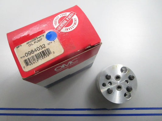 *NEW OEM* 0810 OMC Johnson Evinrude Oil Pump 984032 0984032