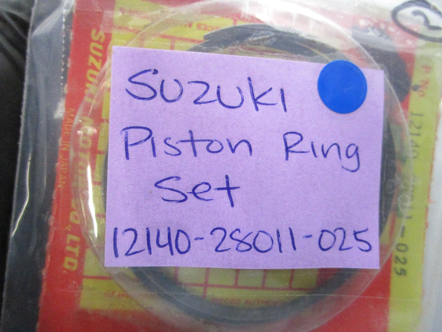 NEW OEM 12140-28011-025 Suzuki Piston Ring Set 0810