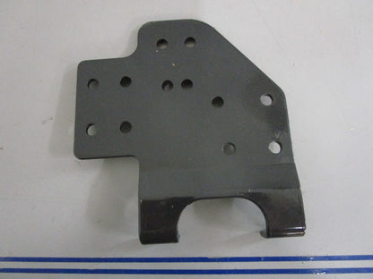 *NEW OEM* 0820 OMC Johnson Evinrude Bracket 3857411