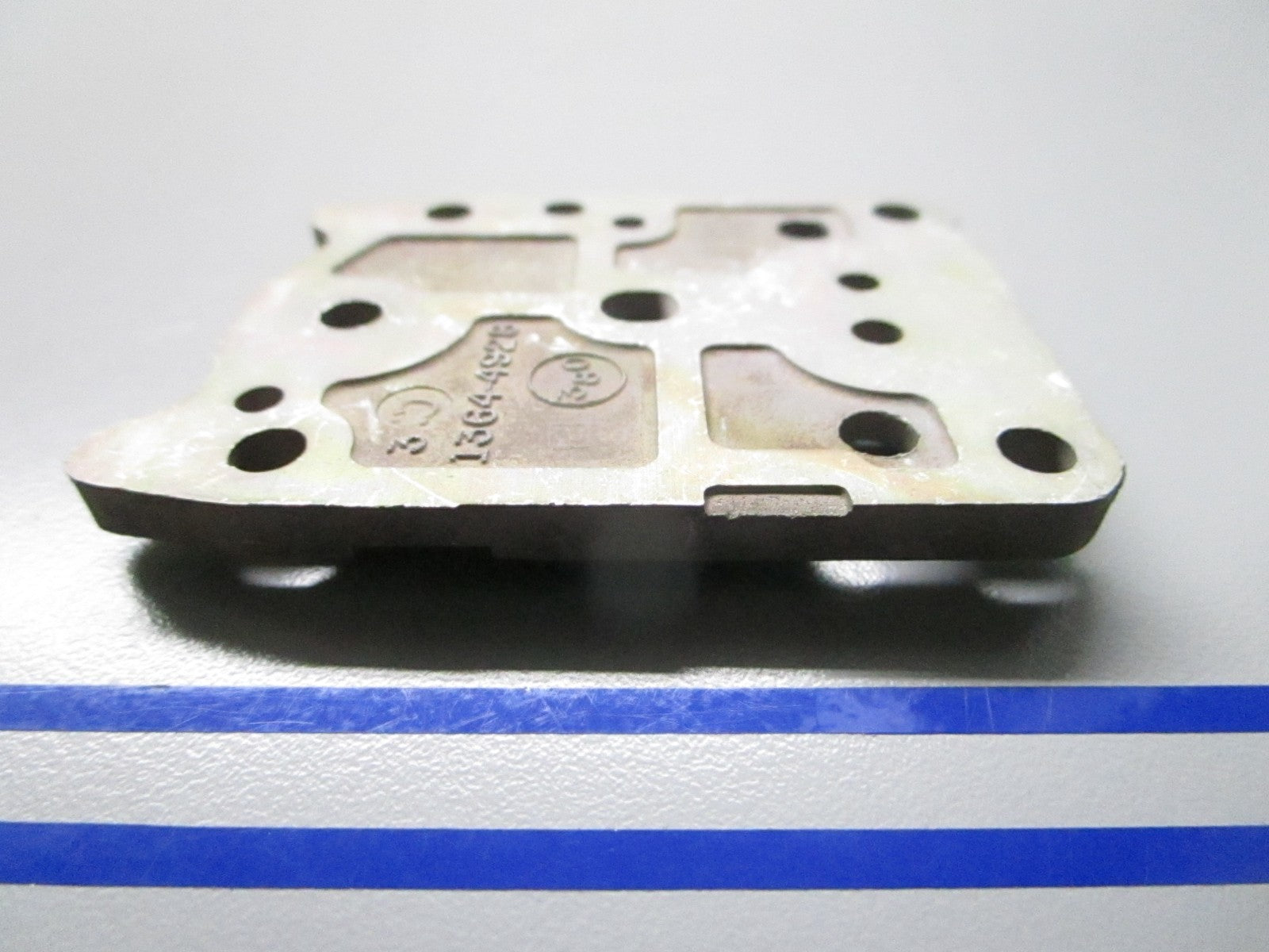 *NEW OEM* 0810 Mercury Quicksilver Fuel Pump Body 1399-8142