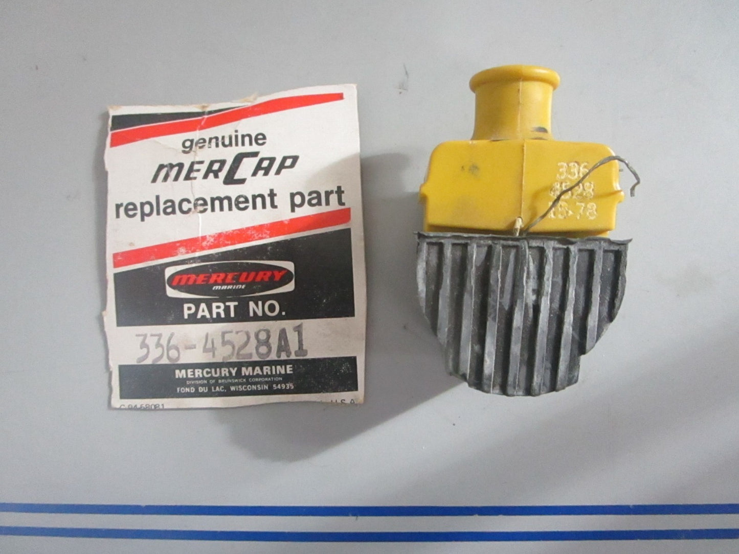 *NEW OEM* 0820 Mercury Quicksilver Ignition Coil 336-4528A1