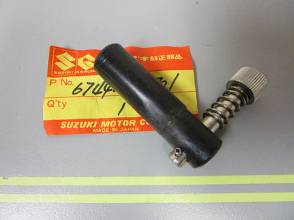 *NEW OEM* 0810 Suzuki Clutch Cable Guide 67440-93701