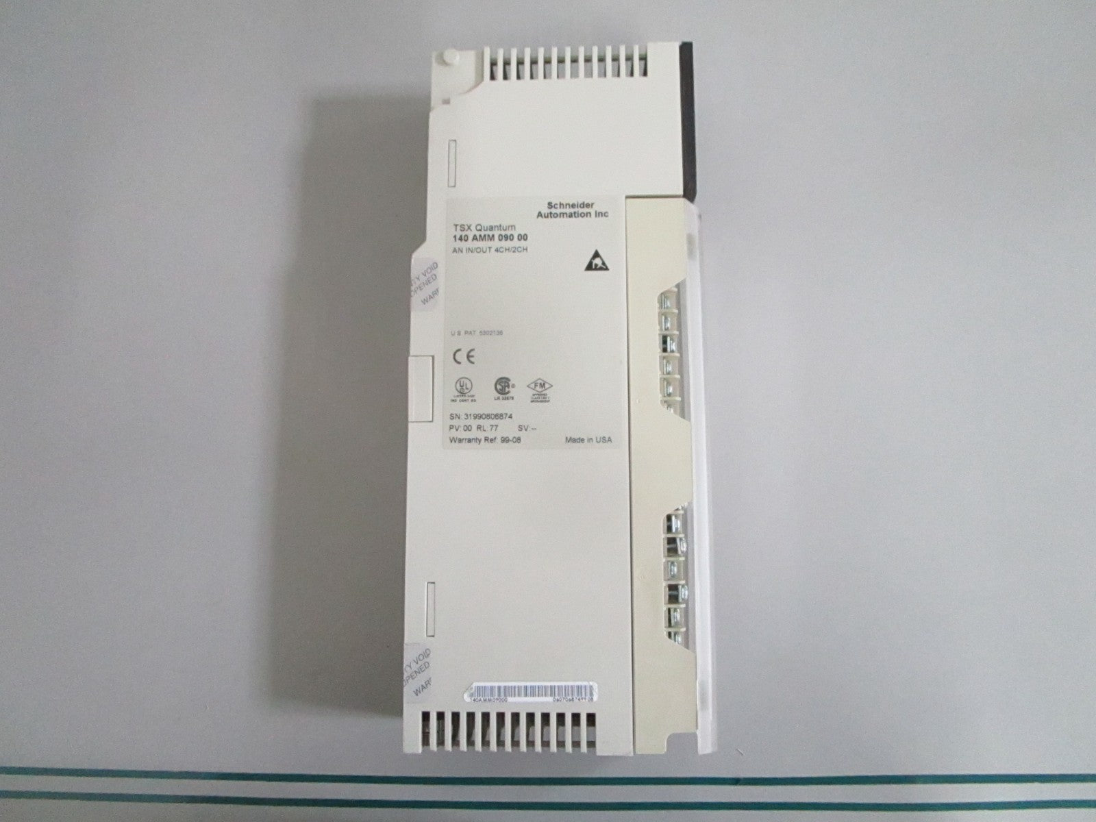 Schneider Modicon 140AMM09000 Quantum Analog Input Output 4I 2O NEW OEM 0820
