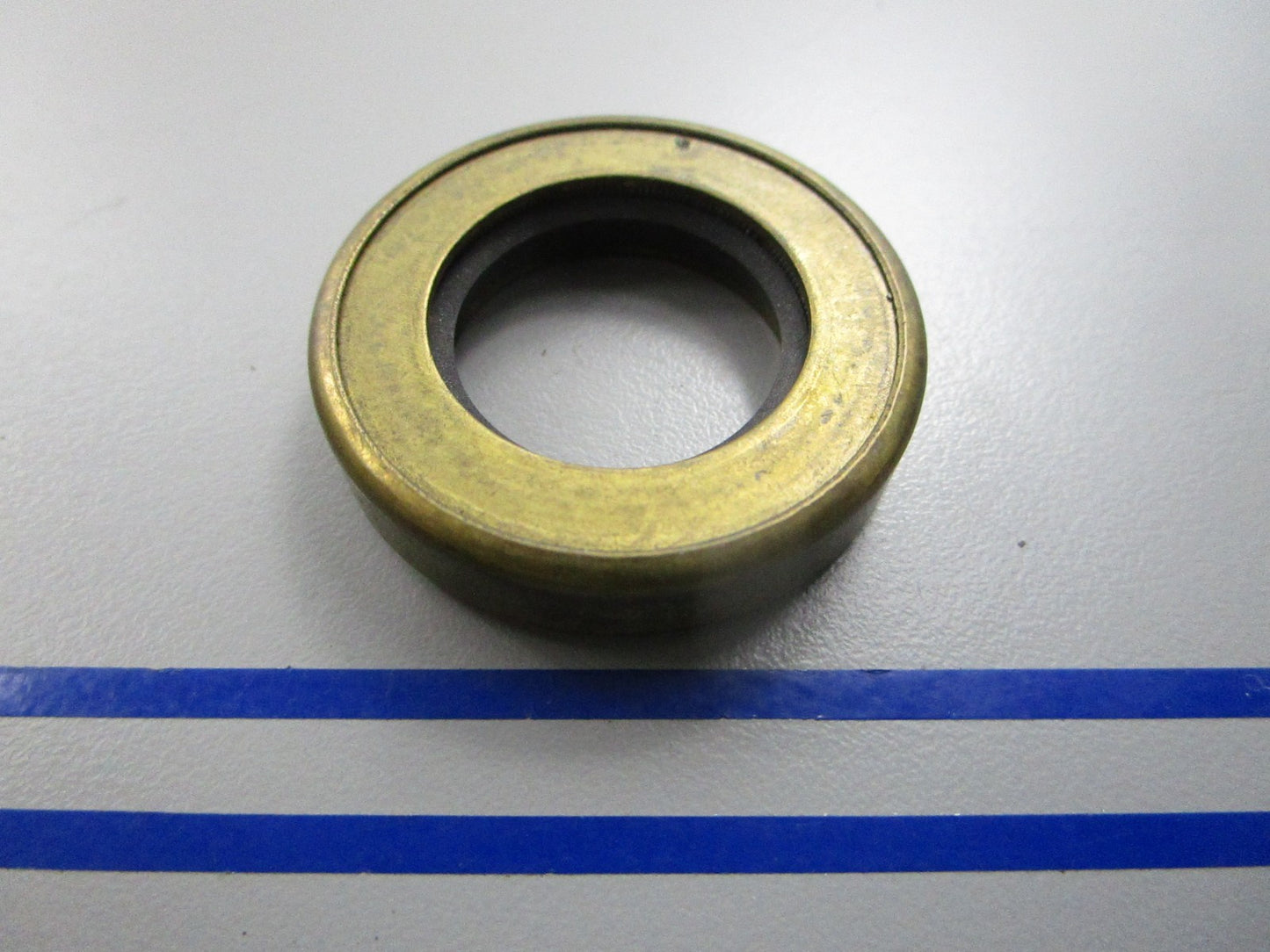 NEW OEM 503128 26-33144 Mercury Quicksilver Oil Seal 0810