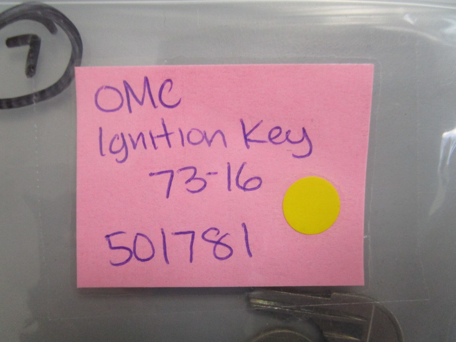 *NEW OEM* 0810 OMC Johnson Evinrude Ignition Key 73-16 501781 0501781