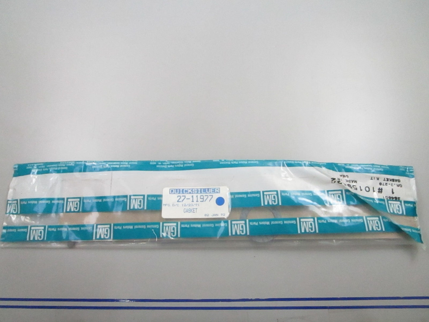 *NEW OEM* 0810 Mercury Quicksilver Gasket 27-11977