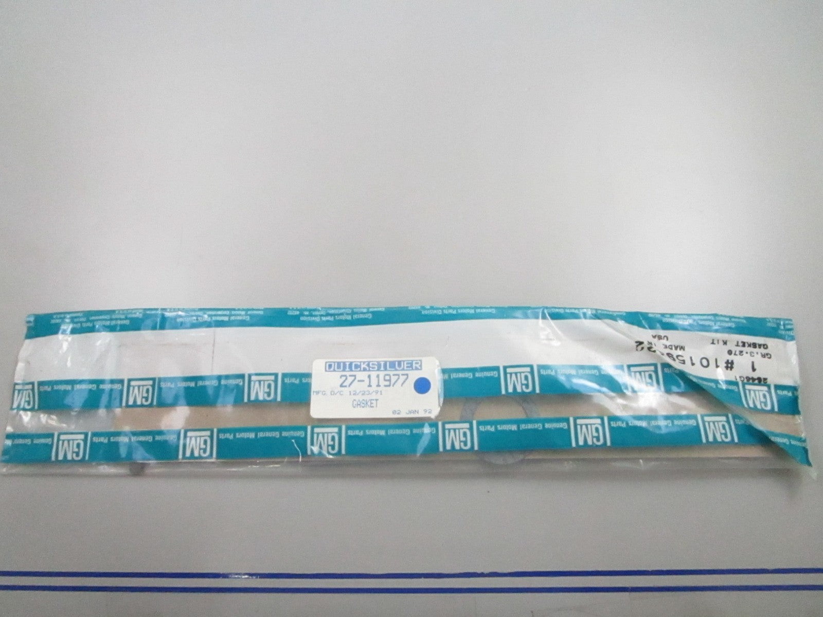 *NEW OEM* 0810 Mercury Quicksilver Gasket 27-11977