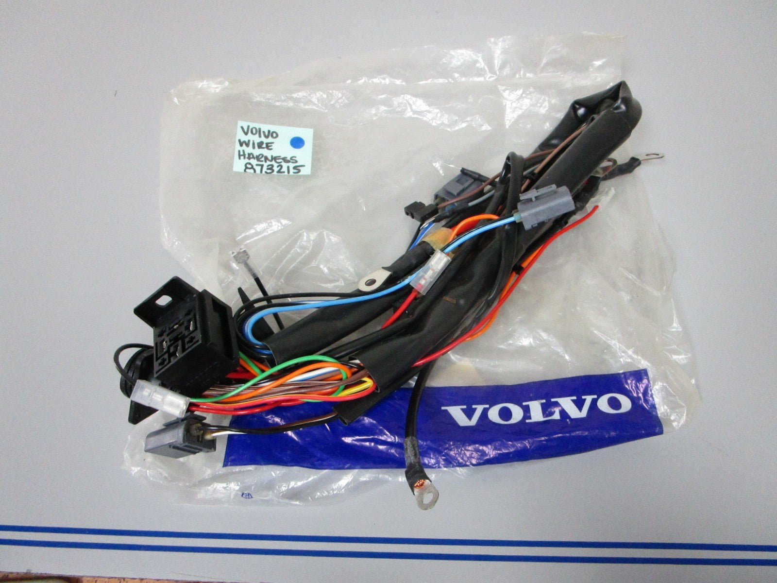 *NEW OEM* 0720 Volvo Penta MD2010 MD2020 MD2030 MD2040 Wire Harness 873215