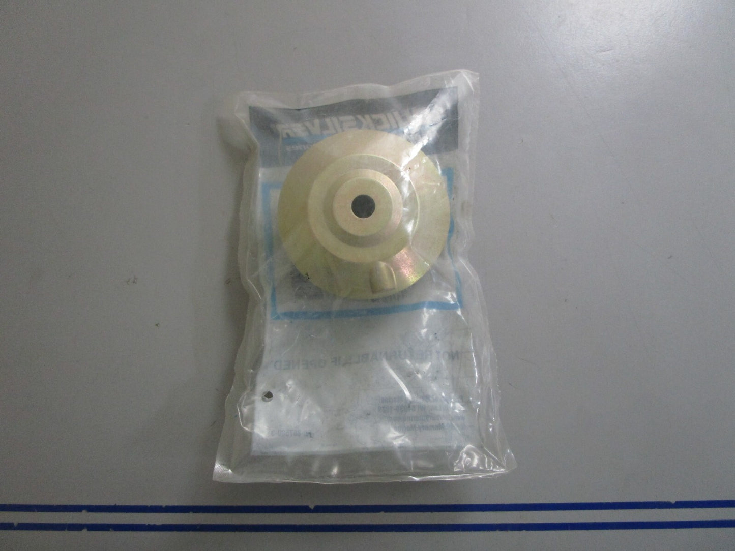 *NEW OEM* 0810 Mercury Quicksilver Fuel Bowl F10333