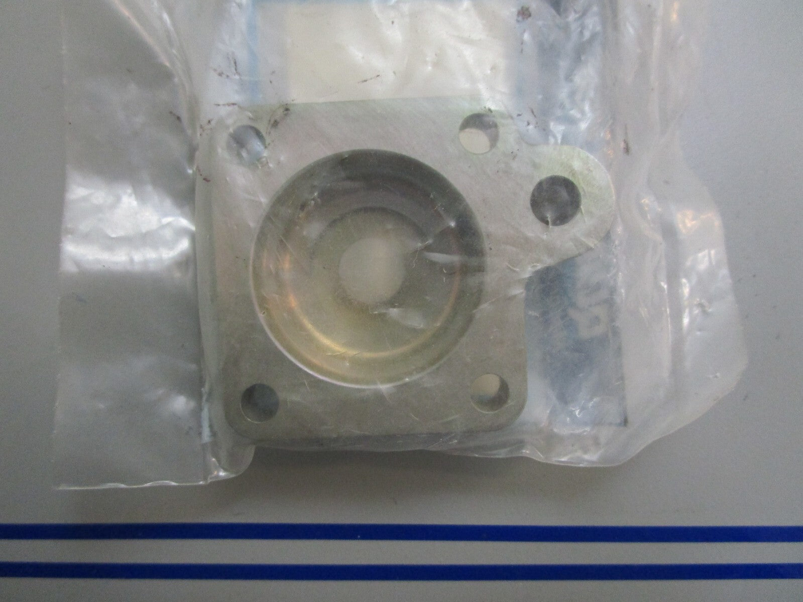 *NEW OEM* 0820 Mercury Quicksilver Cover Tracker 804535