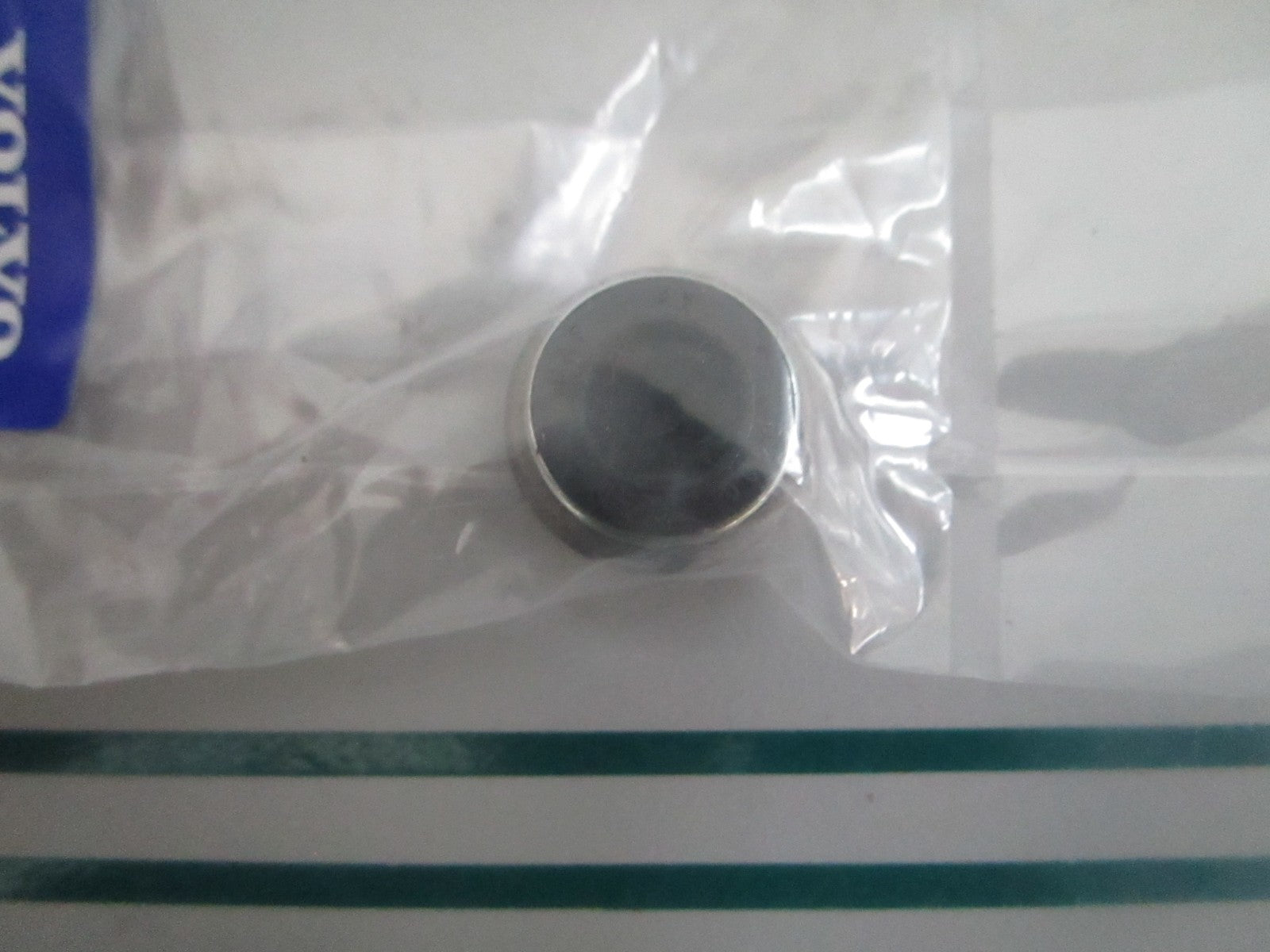 Volvo Penta 3861317 Valve Stem Seal GM 8.1L 496 Marine Engine NEW OEM 0820