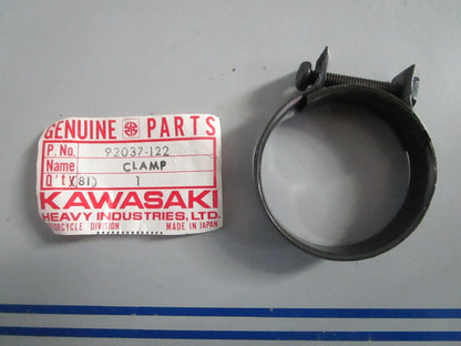 NEW OEM 92037-122 Kawasaki Clamp 0820