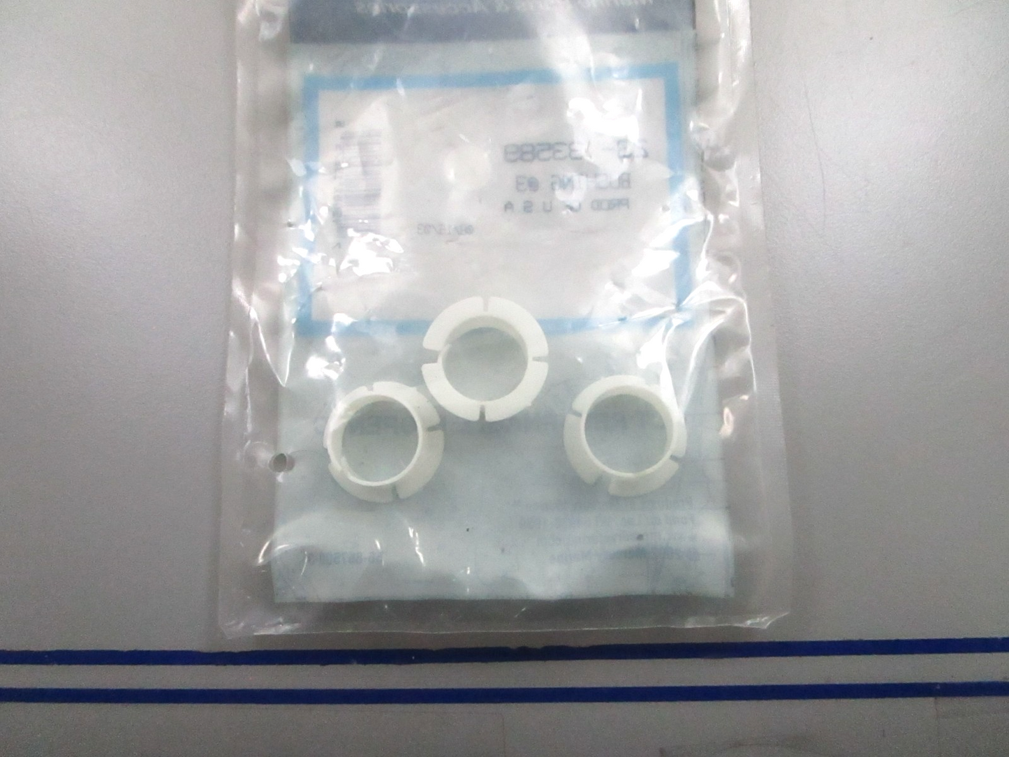 *NEW OEM* (LOT OF 3) 0810 Mercury Quicksilver Bushing 23-33589