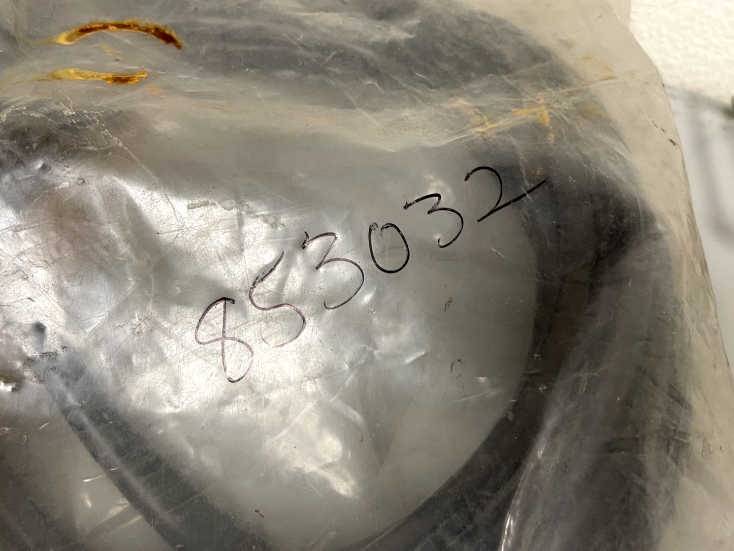 *NEW OEM* 0670  Volvo Penta Harness 853032