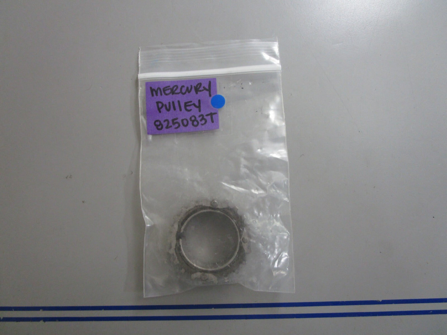 *NEW OEM* 0810 Mercury Quicksilver Pulley 825083T