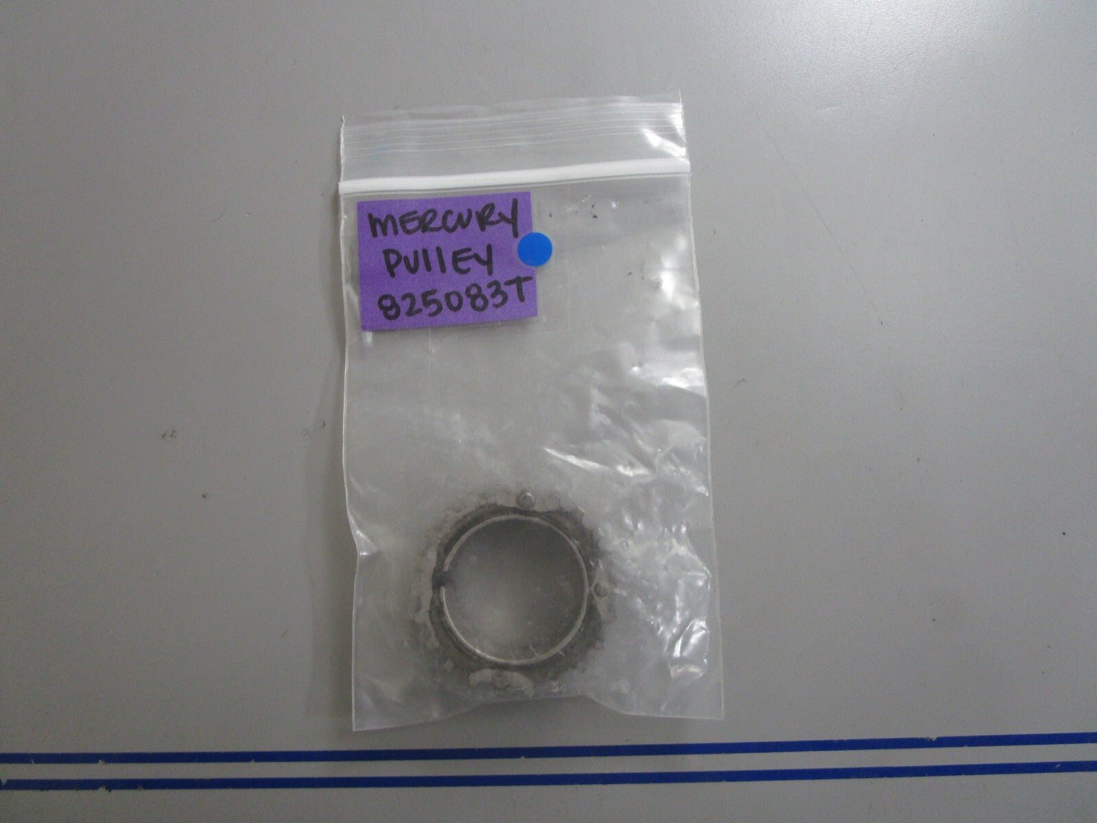 *NEW OEM* 0810 Mercury Quicksilver Pulley 825083T