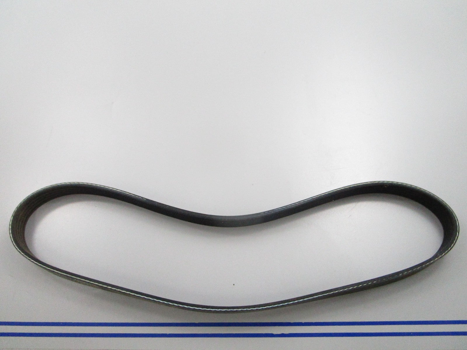 NEW K050335 Gates Micro-V Serpentine Belt 0810