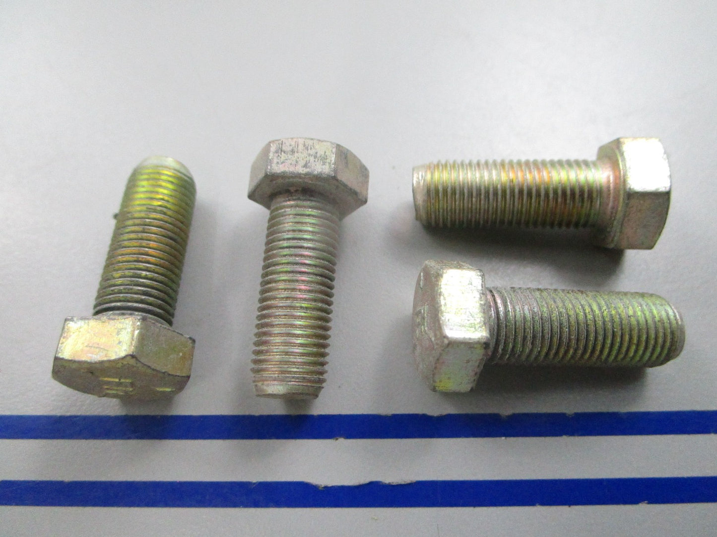 NEW OEM (LOT OF 4) 10-35786 Mercury Quicksilver Screw 0810