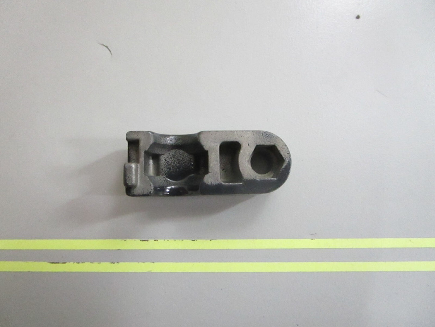 *NEW OEM* 0810 OMC Johnson Evinrude Anchor 3852836