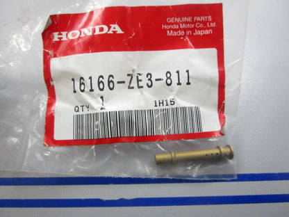 NEW OEM 16166-ZE3-811 Honda Nozzle  0810